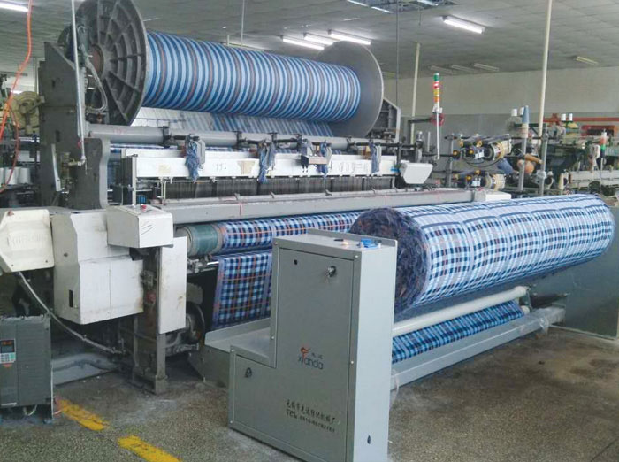 SINOJ-08F Vertical Fabric Winding Machine SINOJ-08F Vertical Fabric Winding Machine